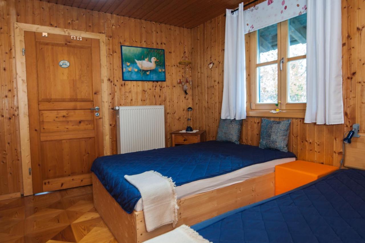 Ferienwohnung Sternschnuppe Chieming Exterior photo